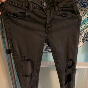 Black American eagle ripped jeans